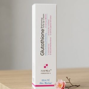 Melasma-X Glutathione Brightening Tone Up Cream.